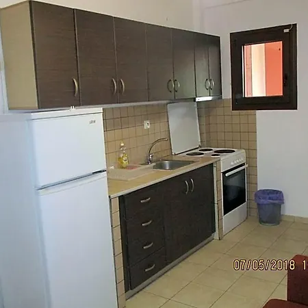 House Luxury 4* Gouviá