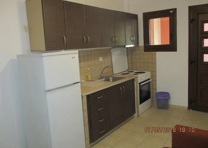 House Luxury 3* Gouvia